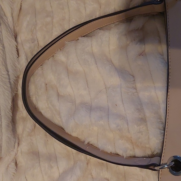 EUC Nine West Cream and Tan Purse - Picture 7 of 9